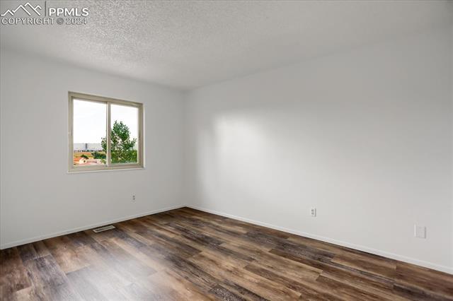 4041 Sandberg Drive