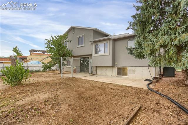 4041 Sandberg Drive