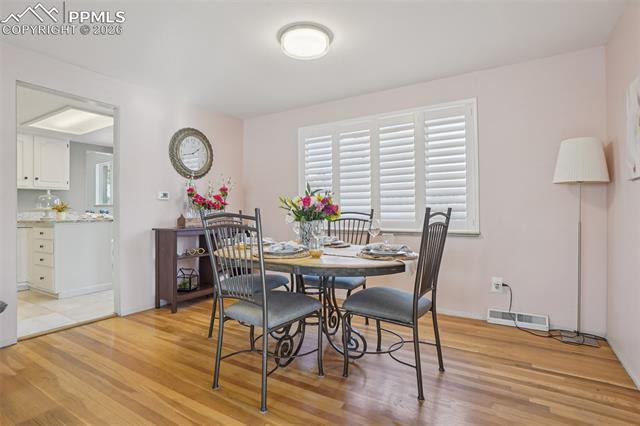 2502 E Caramillo Street