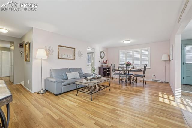 2502 E Caramillo Street