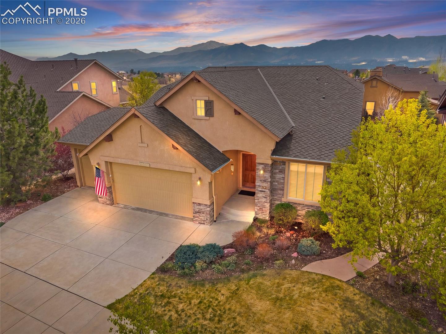 13253 Crane Canyon Loop