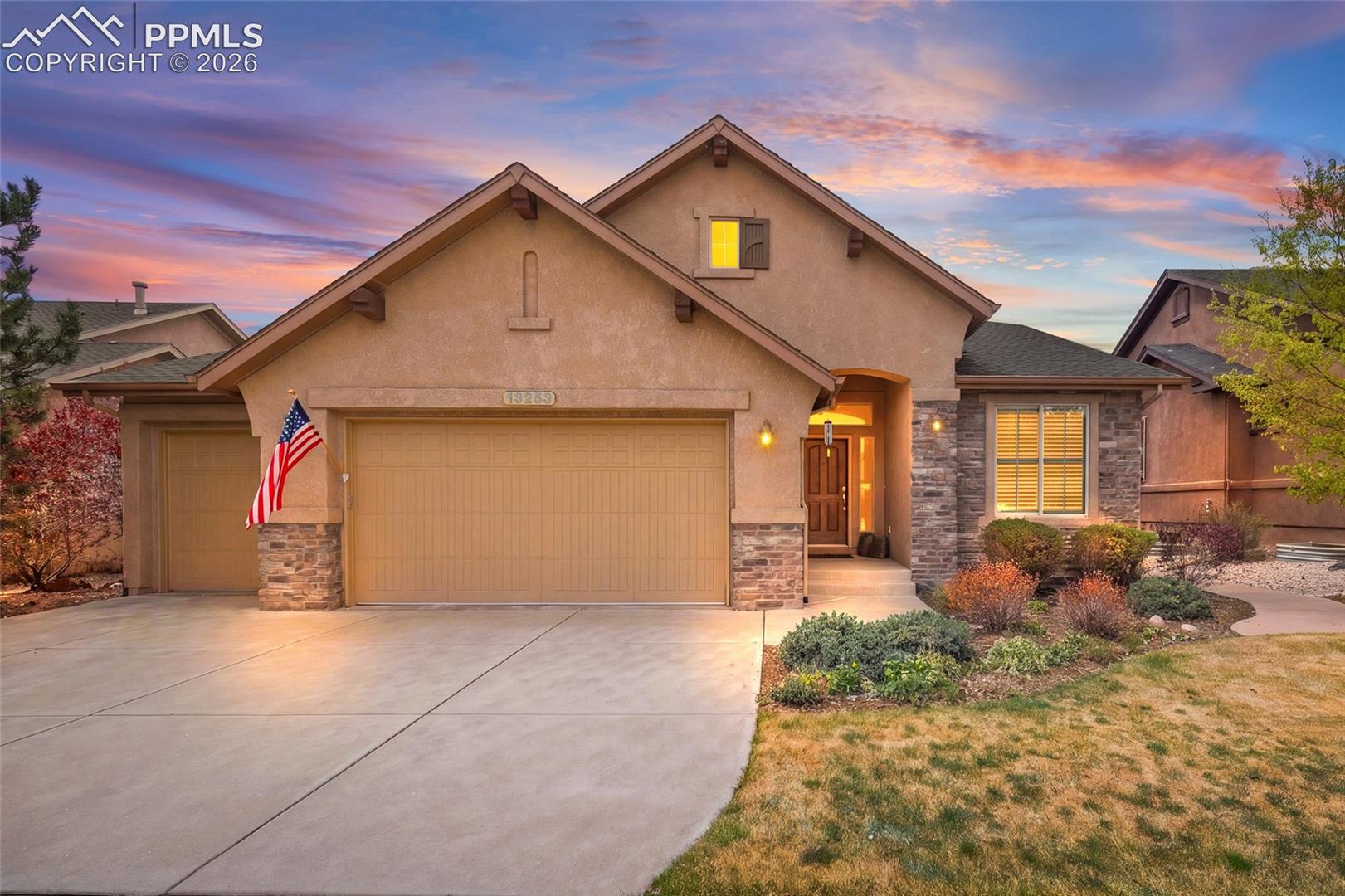 13253 Crane Canyon Loop