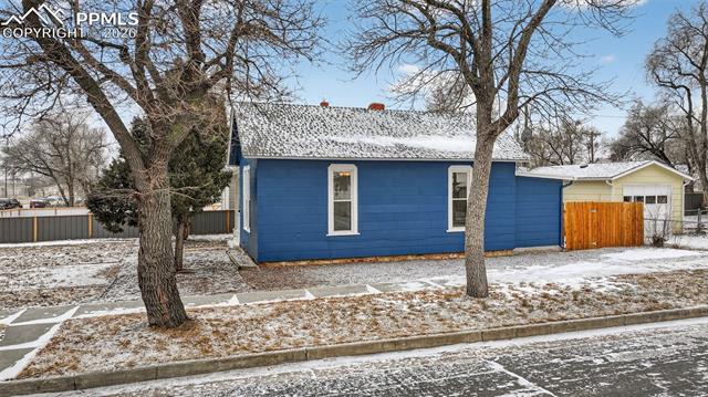 2432 N Weber Street