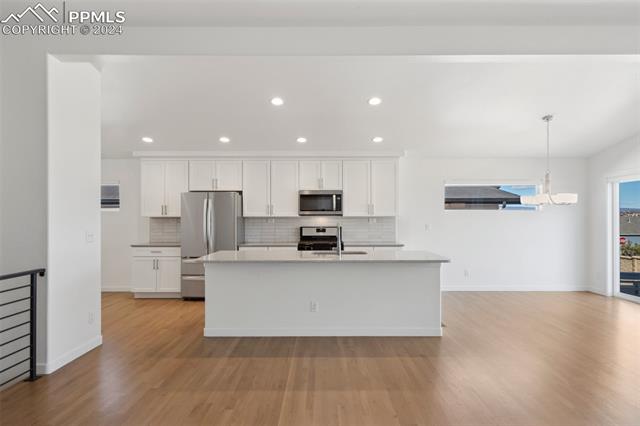 6528 Cumbre Vista Way