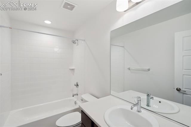 6528 Cumbre Vista Way