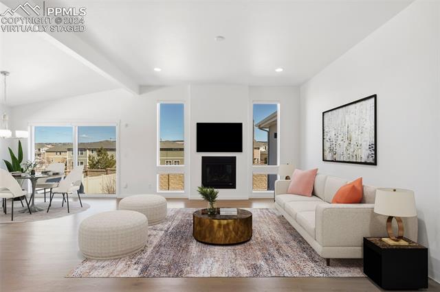 6528 Cumbre Vista Way