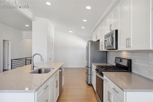 6528 Cumbre Vista Way