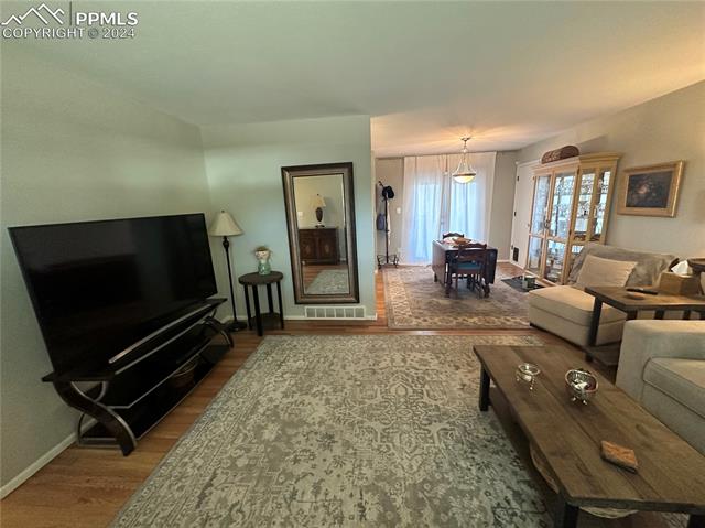 4130 Valli Vista Road