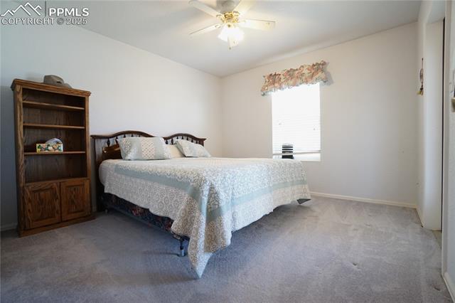 461 E Fredonia Drive