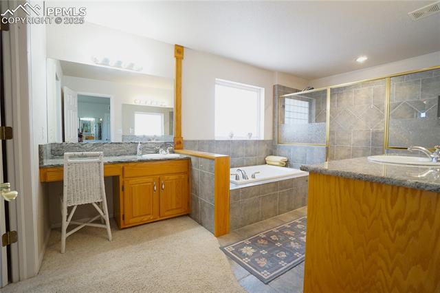 461 E Fredonia Drive