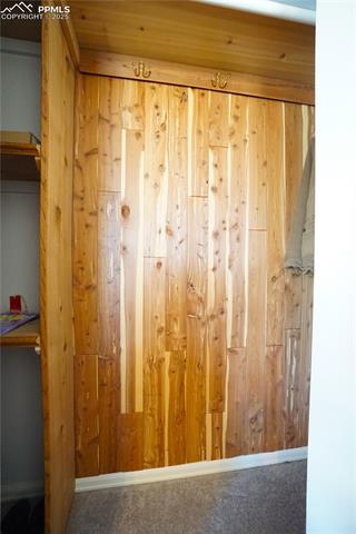 461 E Fredonia Drive