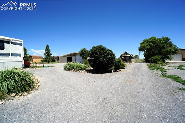 461 E Fredonia Drive