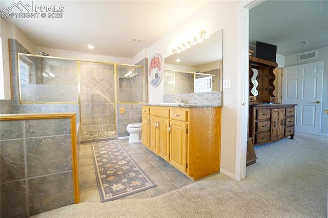 461 E Fredonia Drive