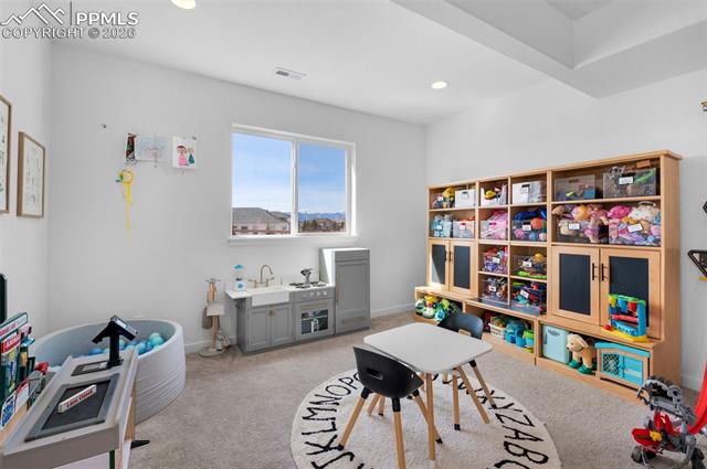 5415 Gansevoort Drive