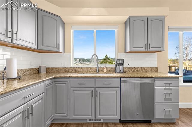 15704 Agate Creek Drive