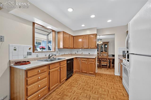 7550 Painted Rock Drive