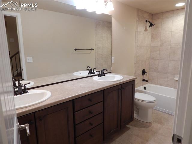 6320 Resplendent Court