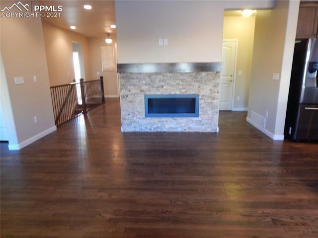 6320 Resplendent Court