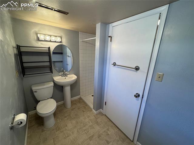 280 Raven Hills Road