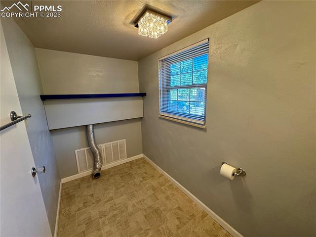 280 Raven Hills Road