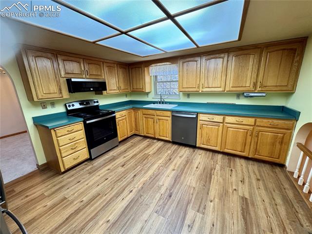 280 Raven Hills Road