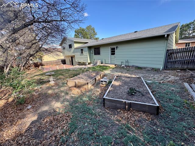 280 Raven Hills Road