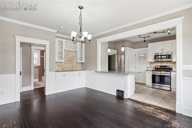 1109 Palmer Park Boulevard