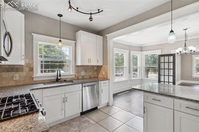 1109 Palmer Park Boulevard