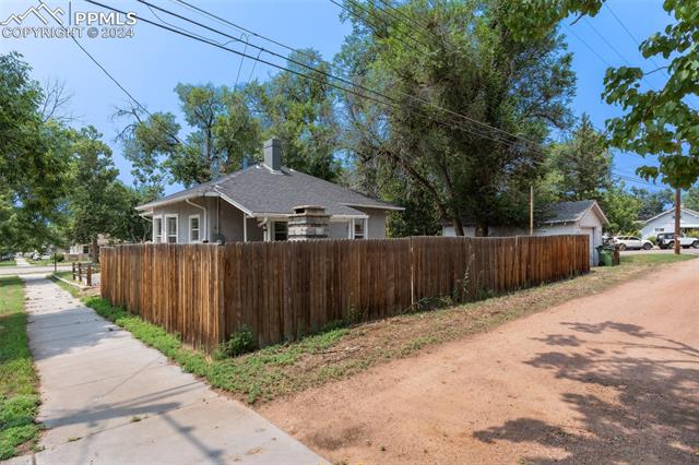 1109 Palmer Park Boulevard