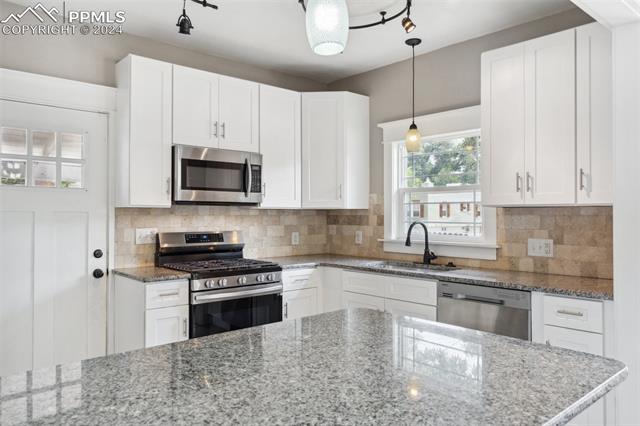 1109 Palmer Park Boulevard