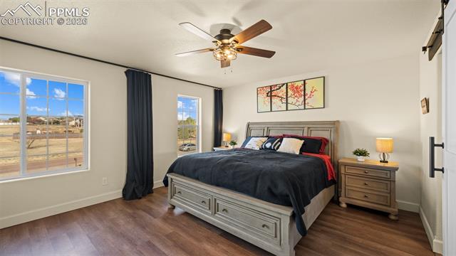 1072 S Avenida Del Oro