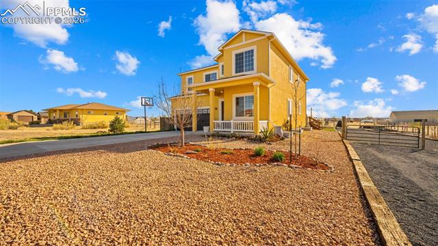 1072 S Avenida Del Oro