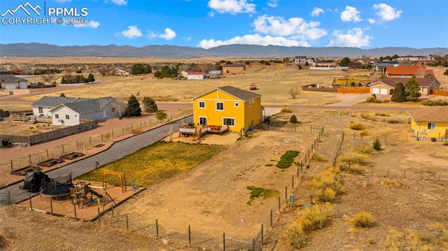 1072 S Avenida Del Oro