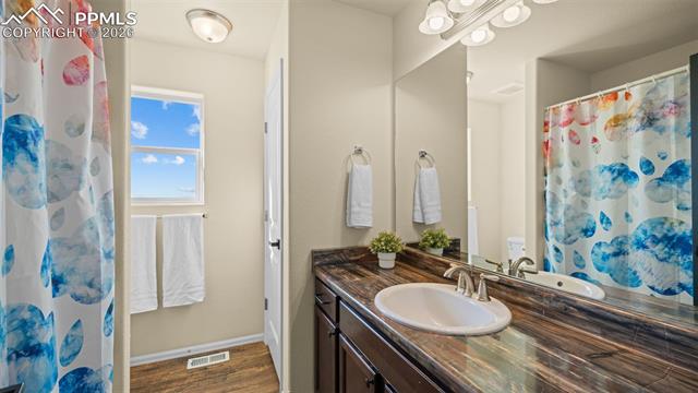 1072 S Avenida Del Oro