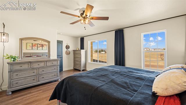 1072 S Avenida Del Oro