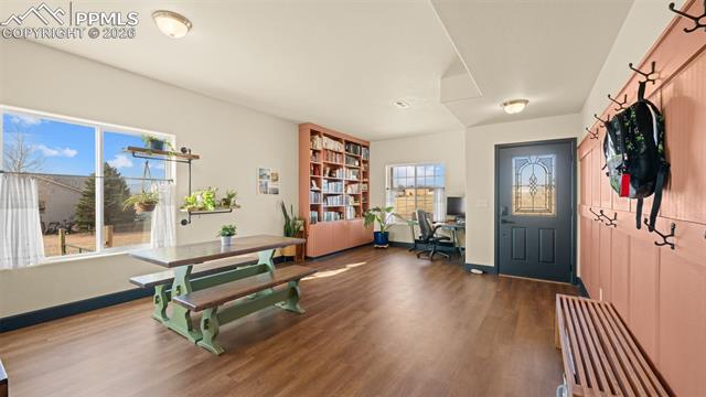1072 S Avenida Del Oro