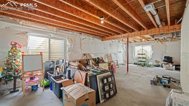 1072 S Avenida Del Oro