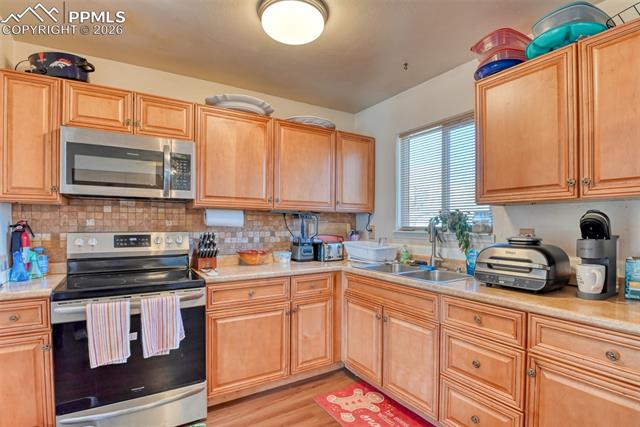 4032 Colony Hills Circle