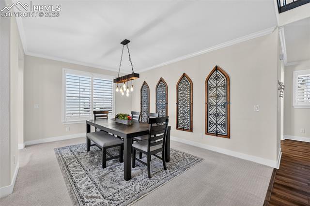 6810 S Valleyhead Court