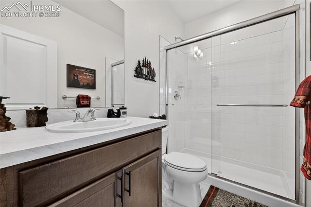 6810 S Valleyhead Court