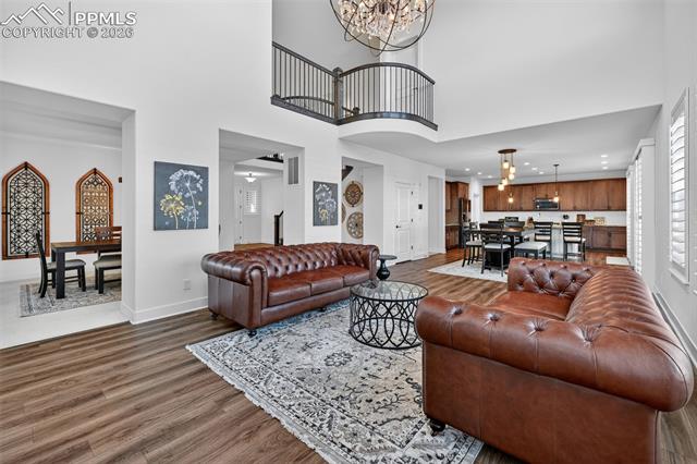 6810 S Valleyhead Court