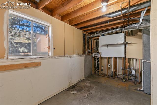 1226 Chiricahua Drive