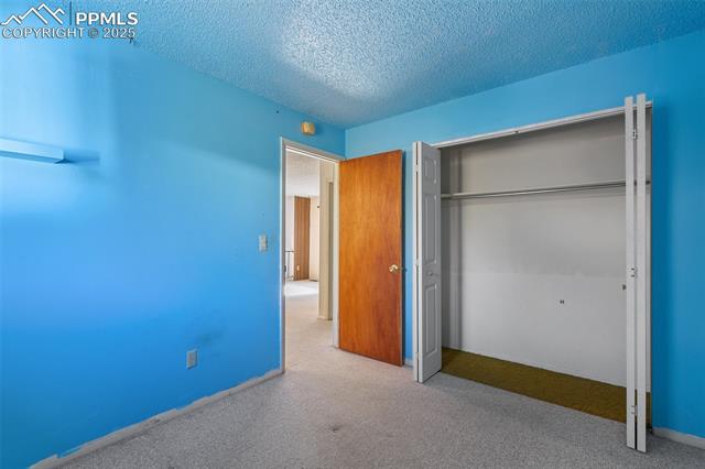 1226 Chiricahua Drive