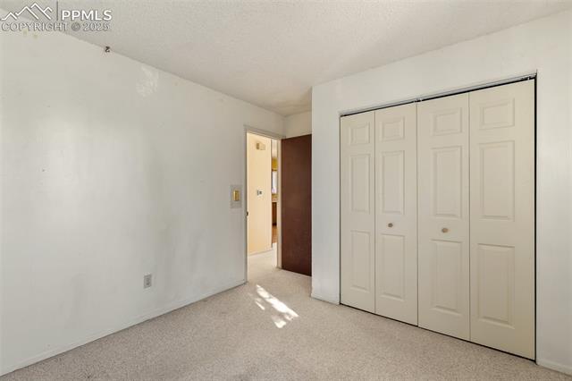 1226 Chiricahua Drive