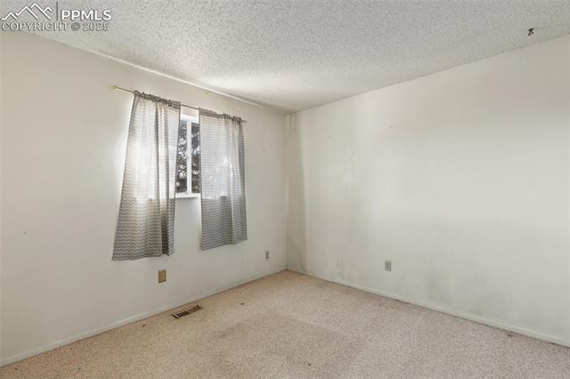 1226 Chiricahua Drive