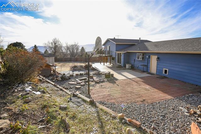 3275 Cortina Drive