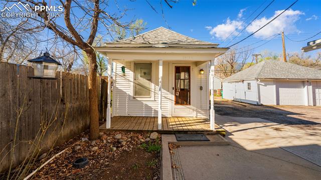 1919 W Colorado Avenue