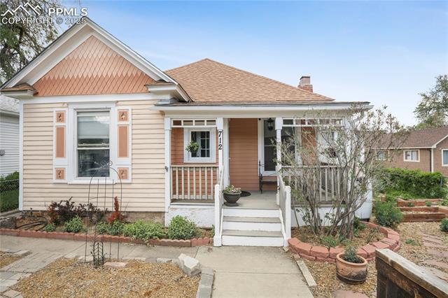 712 W Cucharras Street