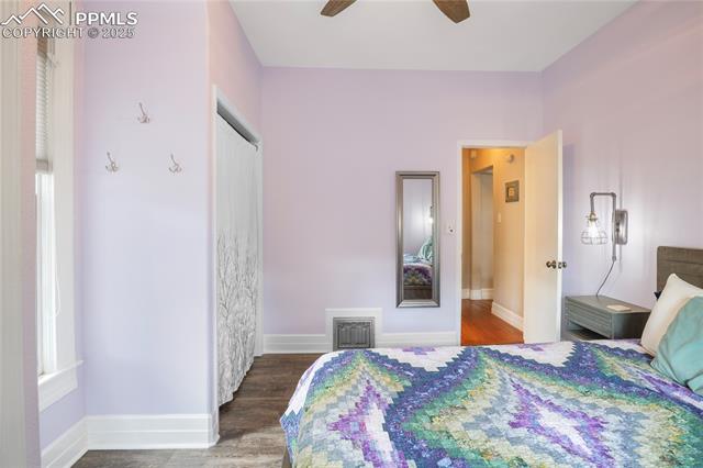 712 W Cucharras Street