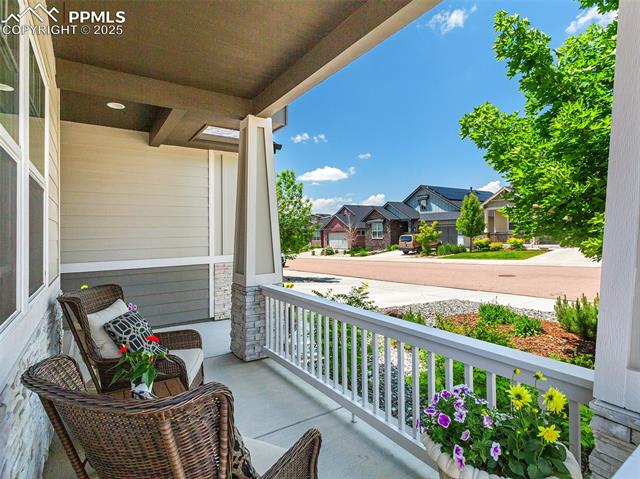 1177 Man O'War Way